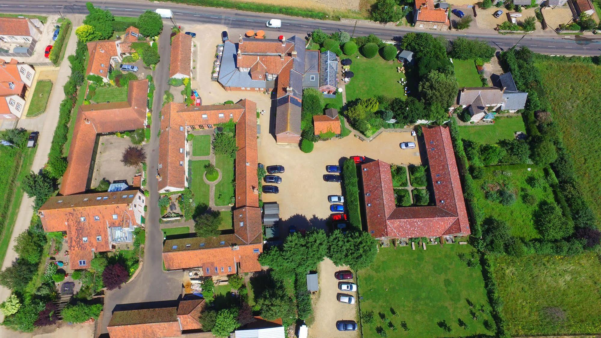 Titchwell Manor Hotel エクステリア 写真