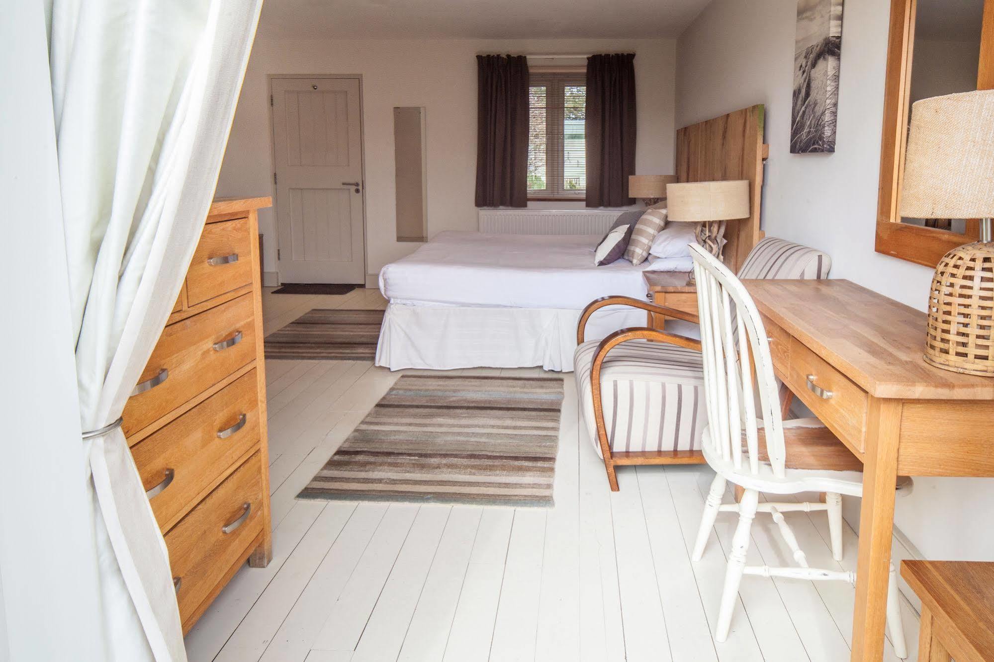 Titchwell Manor Hotel エクステリア 写真